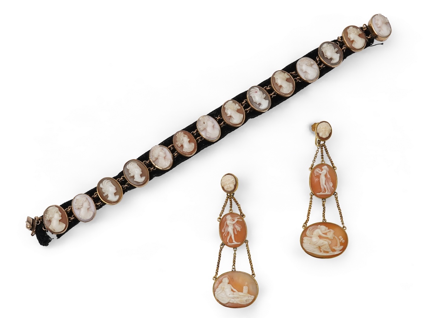 A pair of shell cameo earrings and bracelet, 19th century